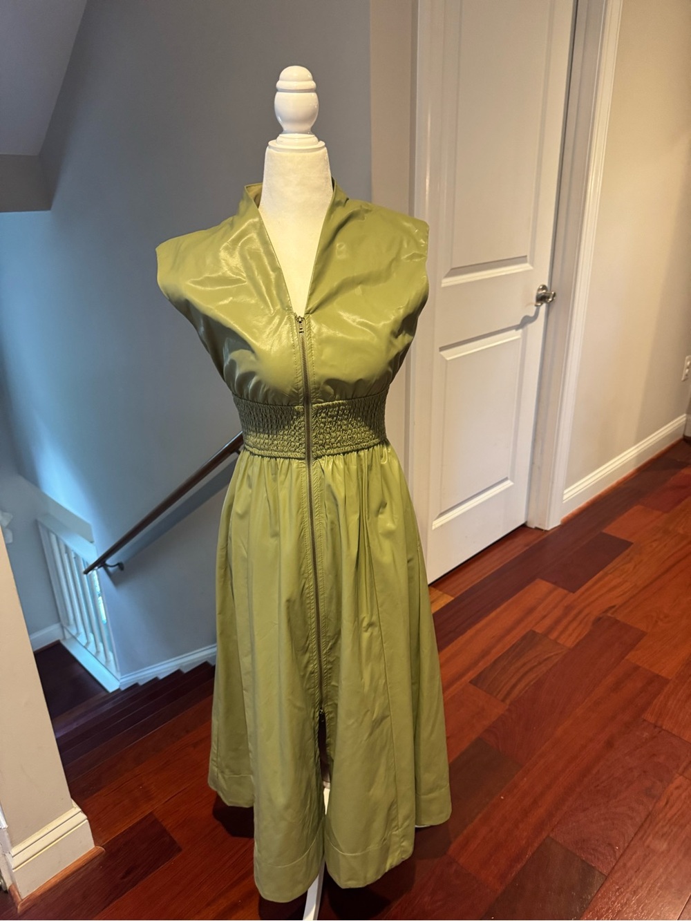 entro Olive Green Zip-Front Midi Dress with Smocked Waist